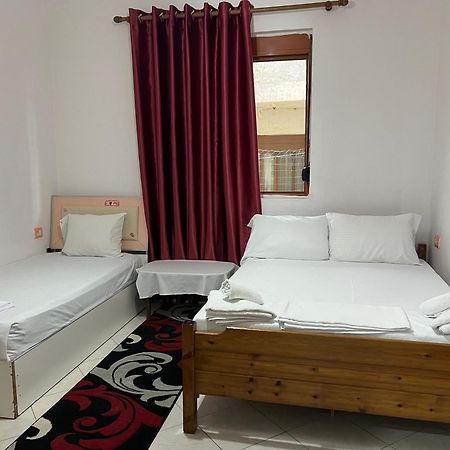 Ersi Apartment Durrës Esterno foto